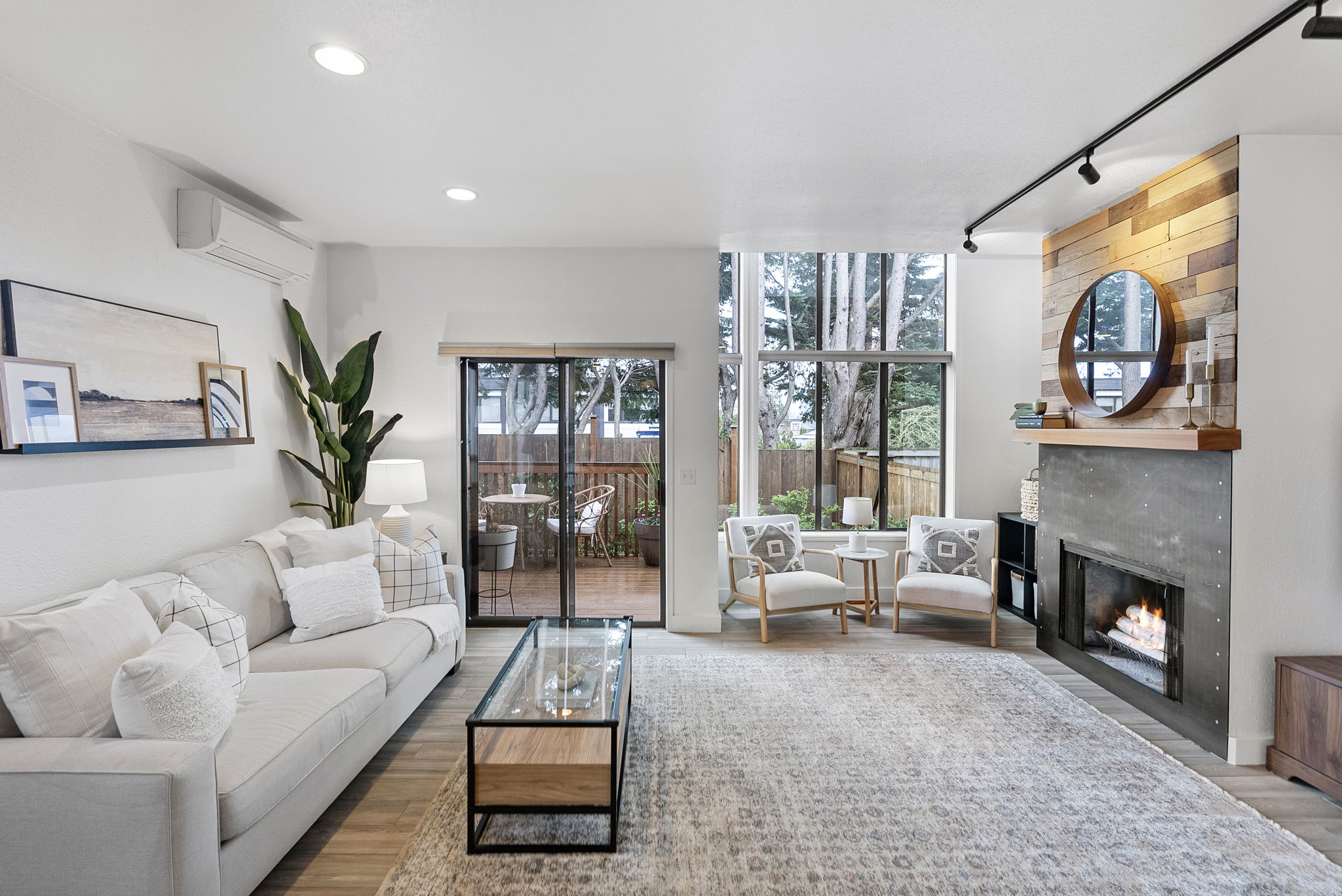 Living room in Kirkland Washington listed by Dwell Home Team