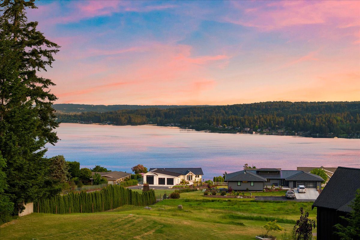 View Property Just Listed by Dwell Home Team